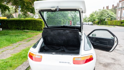 1987 Porsche 928 S4 En venta (imagen 74 de 198)