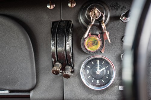 1959 Jensen 541R Te koop (foto 76 van 327)