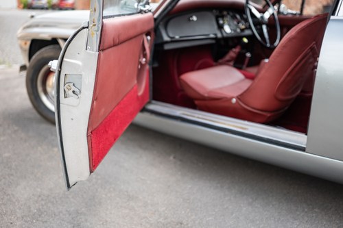 1959 Jensen 541R Te koop (foto 99 van 327)