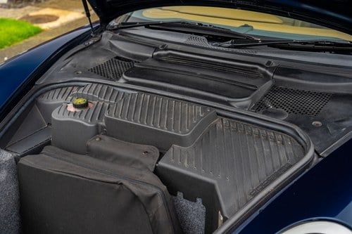 1999 Porsche 996 911 Carrera 4 Tiptronic For Sale (picture 73 of 129)