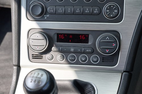 2006 Alfa Romeo Brera 3.2 JTS SV Q4 Te koop (foto 36 van 191)