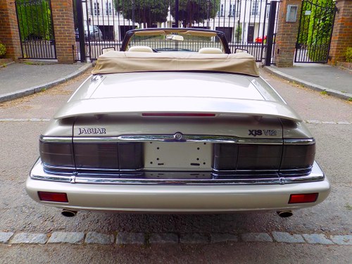 1994 Jaguar XJS 6.0 Convertible For Sale (picture 17 of 71)