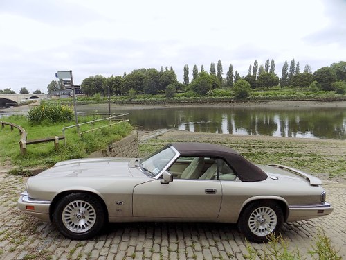 1994 Jaguar XJS 6.0 Convertible For Sale (picture 21 of 71)