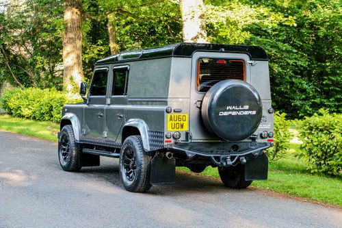 2010 Land Rover Wallis Defender 110 XS TD D/C In vendita (immagine 9 di 109)