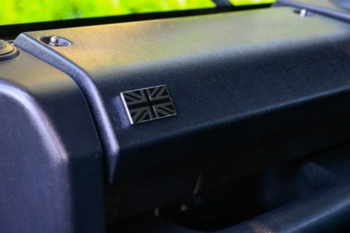 2010 Land Rover Wallis Defender 110 XS TD D/C In vendita (immagine 15 di 109)