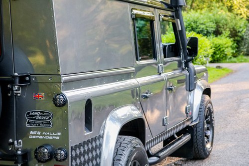 2010 Land Rover Wallis Defender 110 XS TD D/C In vendita (immagine 78 di 109)