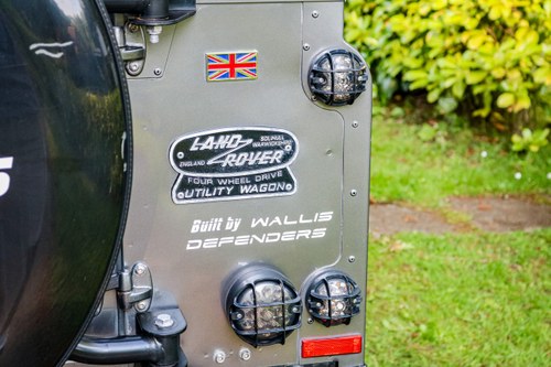 2010 Land Rover Wallis Defender 110 XS TD D/C In vendita (immagine 83 di 109)