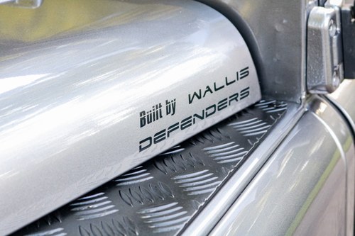 2010 Land Rover Wallis Defender 110 XS TD D/C In vendita (immagine 53 di 109)