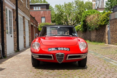 1967 Alfa Romeo Spider 1750 ‘Duetto’ In vendita (immagine 22 di 231)