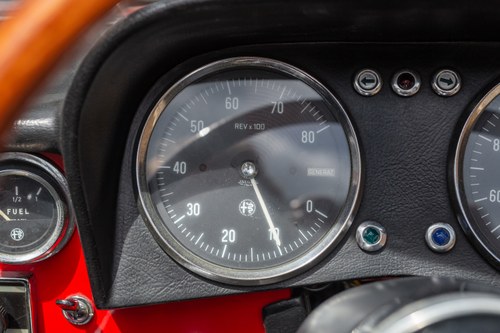 1967 Alfa Romeo Spider 1750 ‘Duetto’ In vendita (immagine 47 di 231)