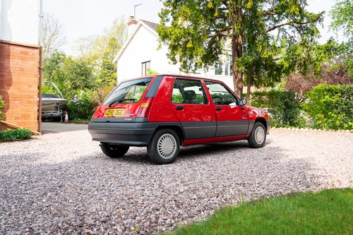 1990 Renault 5 Auto zum Verkauf (Bild 9 von 120)