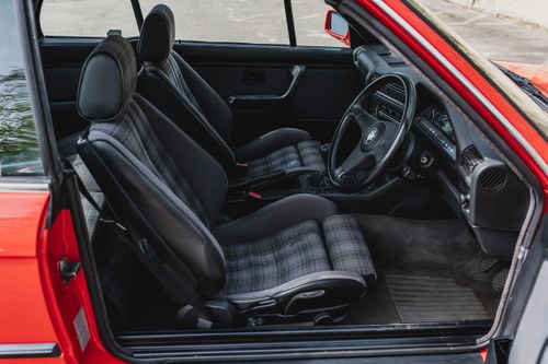 1991 BMW E30 320i Bauer Convertible En venta (imagen 32 de 154)