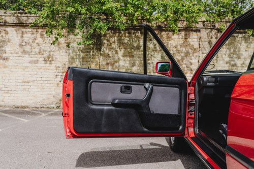 1991 BMW E30 320i Bauer Convertible En venta (imagen 53 de 154)