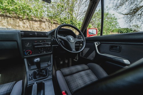 1991 BMW E30 320i Bauer Convertible En venta (imagen 73 de 154)