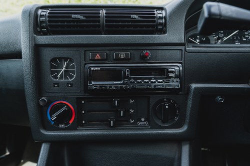 1991 BMW E30 320i Bauer Convertible En venta (imagen 75 de 154)