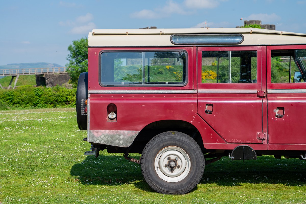 Rare NADA Wagon: 1967 Land Rover Series IIA 109 | Bring a Trailer Rare NADA Wagon: 1967 Land Rover Series IIA 109 | Bring a Trailer