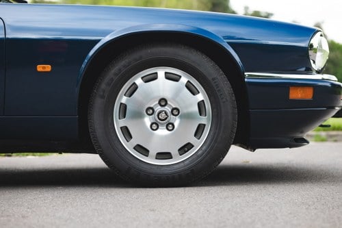 1995 Jaguar XJ-S Celebration 4.0L Convertible For Sale (picture 14 of 137)