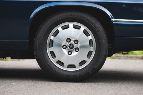 1995 Jaguar XJ-S Celebration 4.0L Convertible For Sale (picture 17 of 137)