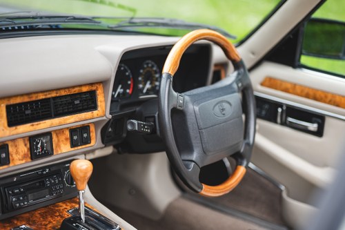 1995 Jaguar XJ-S Celebration 4.0L Convertible For Sale (picture 54 of 137)