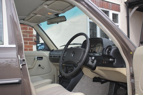 1977 Mercedes-Benz W123 230 For Sale (picture 74 of 217)