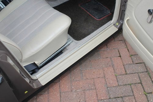 1977 Mercedes-Benz W123 230 For Sale (picture 79 of 217)