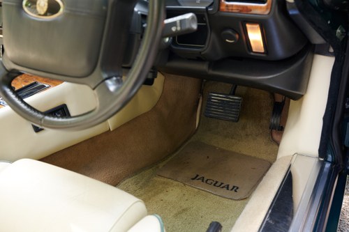 1991 Jaguar XJ-S V12 Le Mans Coupe In vendita (immagine 57 di 194)