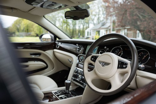 2013 Bentley Mulsanne V8 ‘Mulliner Driving Specification’ In vendita (immagine 65 di 137)