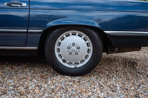 1986 Mercedes-Benz R107 420SL En venta (imagen 51 de 194)