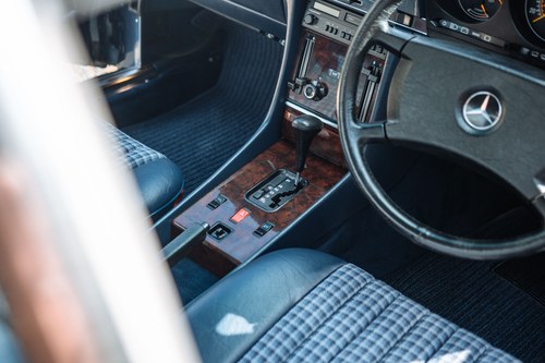 1986 Mercedes-Benz R107 420SL En venta (imagen 66 de 194)