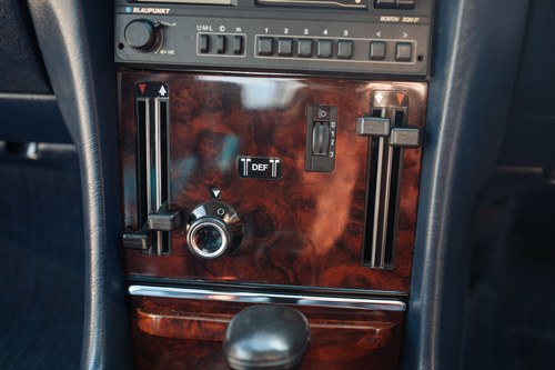 1986 Mercedes-Benz R107 420SL En venta (imagen 69 de 194)