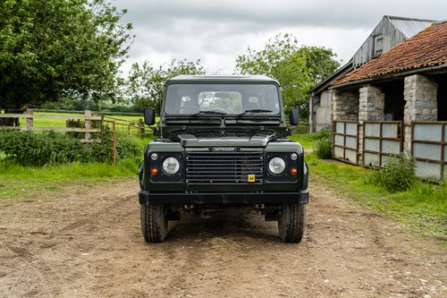 1998 Land Rover Defender 110 For Sale (picture 13 of 111)