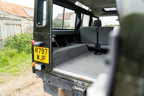 1998 Land Rover Defender 110 For Sale (picture 48 of 111)