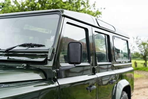 1998 Land Rover Defender 110 For Sale (picture 63 of 111)