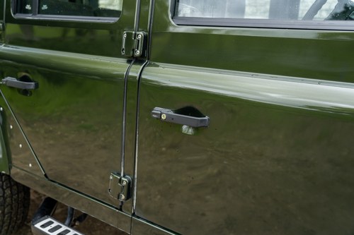 1998 Land Rover Defender 110 For Sale (picture 66 of 111)