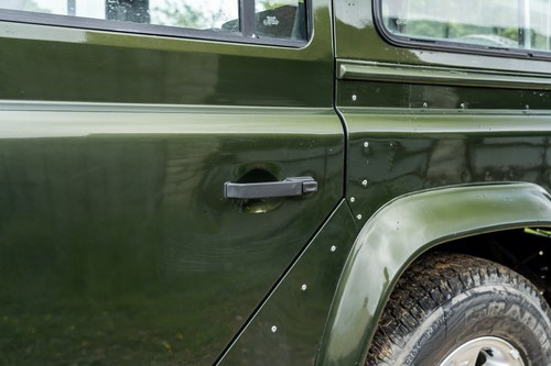 1998 Land Rover Defender 110 For Sale (picture 69 of 111)