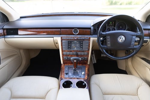 2004 Volkswagen Phaeton 3.2 V6 In vendita (immagine 36 di 261)