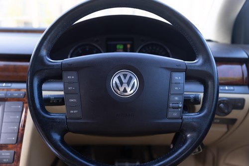 2004 Volkswagen Phaeton 3.2 V6 In vendita (immagine 60 di 261)