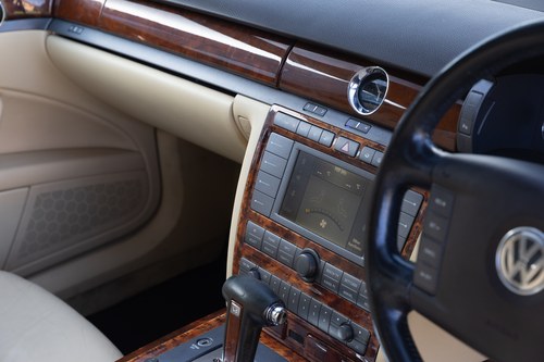 2004 Volkswagen Phaeton 3.2 V6 In vendita (immagine 109 di 261)