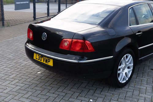 2004 Volkswagen Phaeton 3.2 V6 In vendita (immagine 148 di 261)