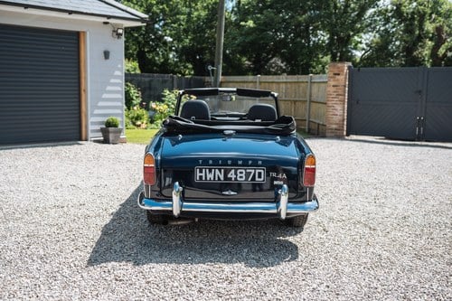 1966 Triumph TR4A IRS In vendita (immagine 7 di 133)