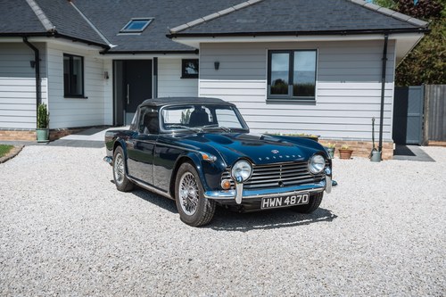 1966 Triumph TR4A IRS In vendita (immagine 26 di 133)