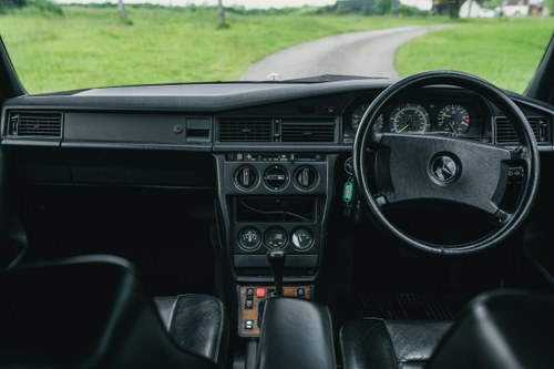 1989 Mercedes-Benz 190E Cosworth 2.5-16 à venda (imagem 61 de 119)