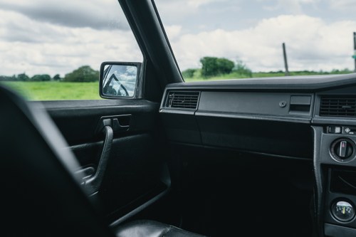 1989 Mercedes-Benz 190E Cosworth 2.5-16 à venda (imagem 62 de 119)