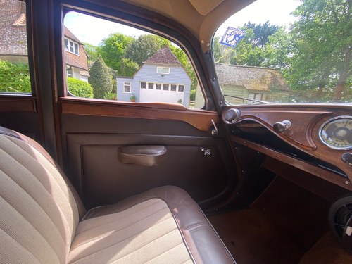 1948 Riley RMB 2.5 Litre Saloon à venda (imagem 39 de 123)