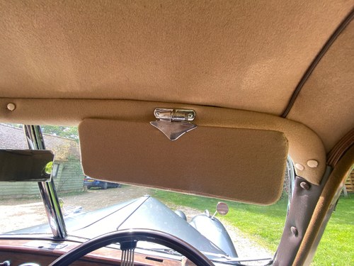 1948 Riley RMB 2.5 Litre Saloon à venda (imagem 43 de 123)