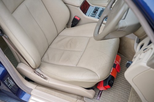 1998 Mercedes-Benz W210 E320 Elegance In vendita (immagine 30 di 187)