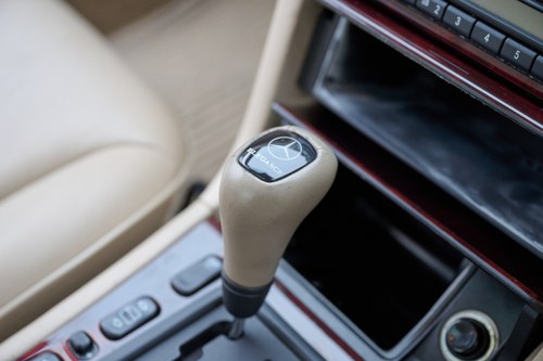 1998 Mercedes-Benz W210 E320 Elegance In vendita (immagine 42 di 187)