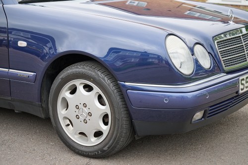 1998 Mercedes-Benz W210 E320 Elegance In vendita (immagine 98 di 187)