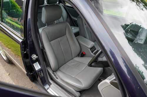 1998 Mercedes-Benz E430 Avantgarde Estate W210 In vendita (immagine 79 di 249)