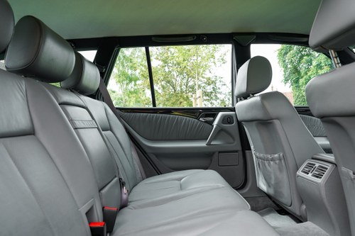 1998 Mercedes-Benz E430 Avantgarde Estate W210 In vendita (immagine 90 di 249)